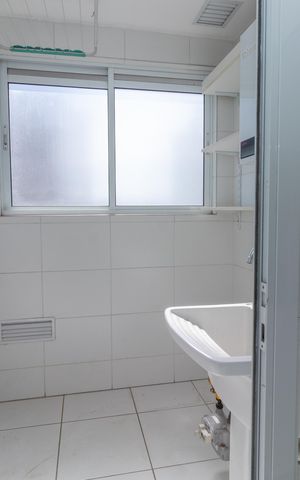 Apartamento para alugar com 65m², 2 quartos e 1 vagaÁrea de Serviço