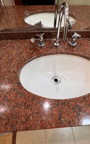Apartamento à venda com 104m², 3 quartos e 2 vagas Apartamento à venda com 104m², 3 quartos e 2 vagasBanheiro Social