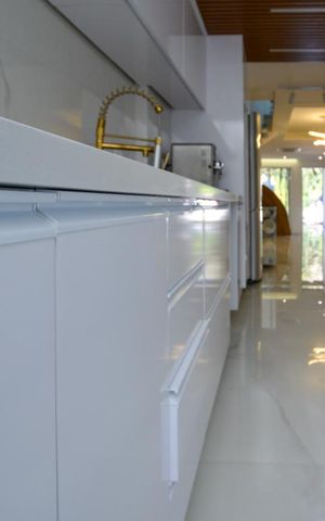 Casa de condomínio à venda com 180m², 3 quartos e 1 vagaCOZINHA