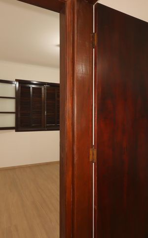 Casa à venda com 177m², 3 quartos e 2 vagasCorredor segundo piso