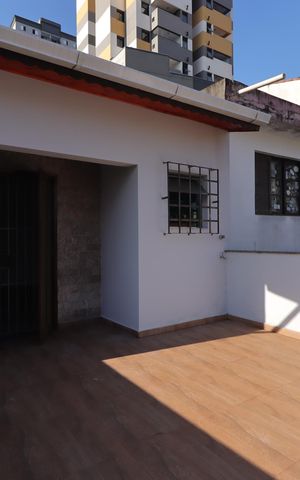 Casa à venda com 177m², 3 quartos e 2 vagasVaranda da Suíte