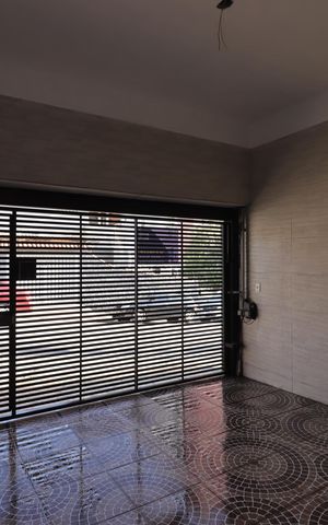 Casa à venda com 177m², 3 quartos e 2 vagasGaragem