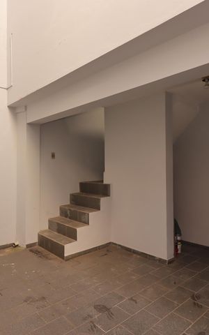 Casa à venda com 177m², 3 quartos e 2 vagasÁrea de Serviço