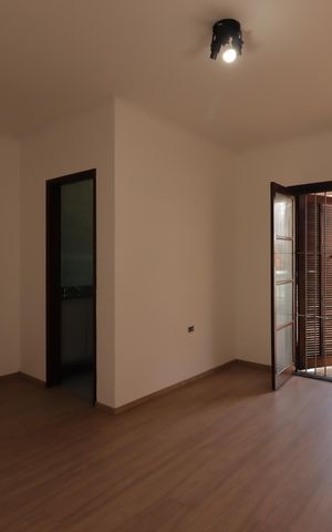 Casa à venda com 177m², 3 quartos e 2 vagasSuíte