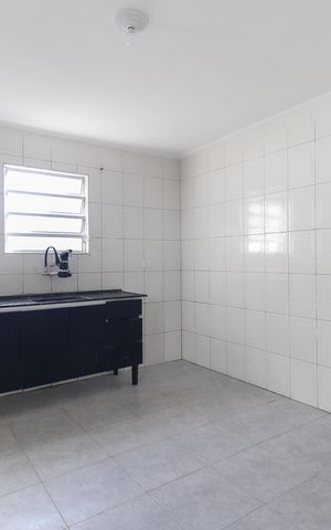 Casa para alugar com 50m², 1 quarto e 2 vagas Casa para alugar com 50m², 1 quarto e 2 vagasCozinha