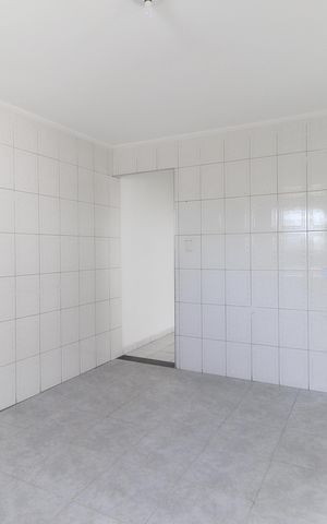 Casa para alugar com 50m², 1 quarto e 2 vagas Casa para alugar com 50m², 1 quarto e 2 vagasCozinha