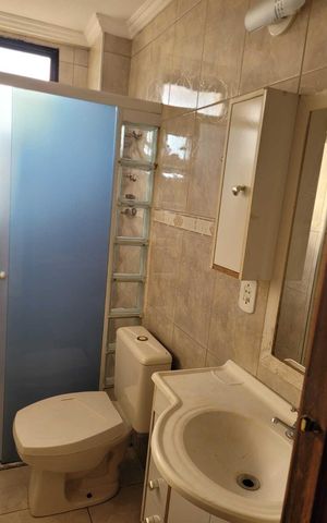 Apartamento à venda com 74m², 2 quartos e 1 vaga Apartamento à venda com 74m², 2 quartos e 1 vagaBanheiro social