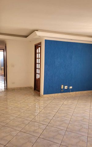 Apartamento à venda com 74m², 2 quartos e 1 vaga Apartamento à venda com 74m², 2 quartos e 1 vagaSala
