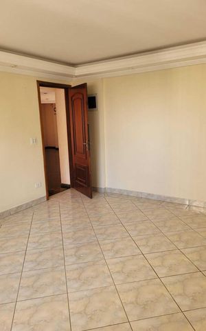 Apartamento à venda com 74m², 2 quartos e 1 vaga Apartamento à venda com 74m², 2 quartos e 1 vagaSala