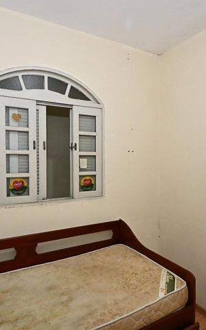 Casa para alugar com 220m², 3 quartos e 2 vagasQuarto 1