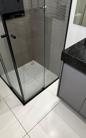 Apartamento à venda com 88m², 2 quartos e 1 vaga Apartamento à venda com 88m², 2 quartos e 1 vagaBanheiro