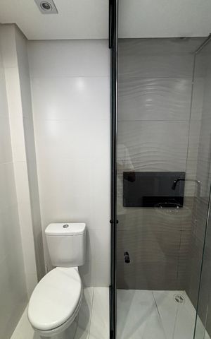 Apartamento à venda com 88m², 2 quartos e 1 vaga Apartamento à venda com 88m², 2 quartos e 1 vagaBanheiro
