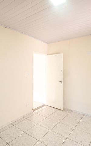 Casa para alugar com 135m², 2 quartos e 2 vagasQuarto 01