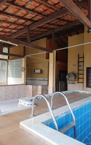 Casa de condomínio à venda com 340m², 5 quartos e 2 vagasTerraço