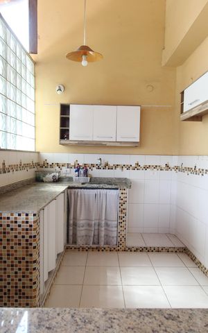 Casa de condomínio à venda com 340m², 5 quartos e 2 vagasTerraço - Cozinha