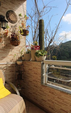 Casa de condomínio à venda com 340m², 5 quartos e 2 vagasSala - Varanda