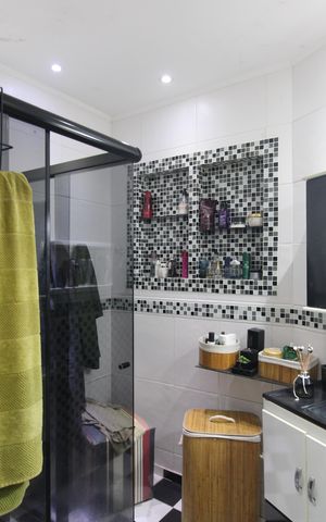 Casa de condomínio à venda com 340m², 5 quartos e 2 vagasBanheiro da suíte 1