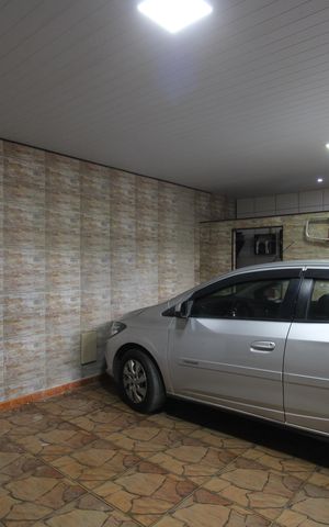 Casa de condomínio à venda com 340m², 5 quartos e 2 vagasGaragem