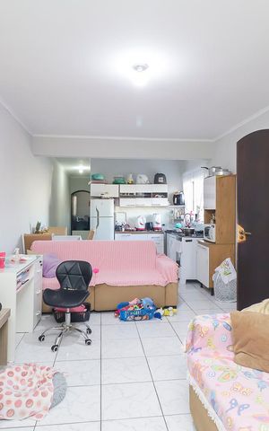 Casa à venda com 1504m², 4 quartos e 2 vagasCasa 2 - Sala