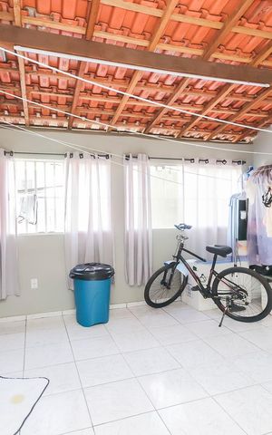 Casa à venda com 1504m², 4 quartos e 2 vagasCasa 2 - Área de Serviço