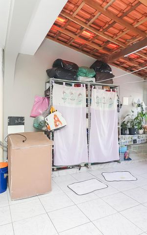 Casa à venda com 1504m², 4 quartos e 2 vagasCasa 2 - Área de Serviço