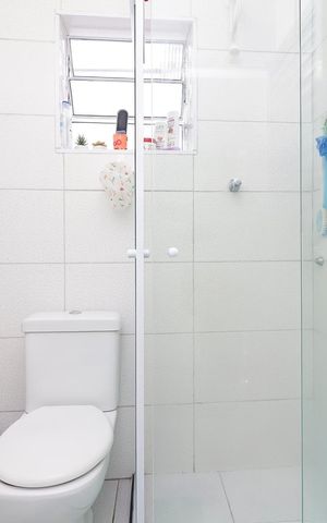 Casa à venda com 1504m², 4 quartos e 2 vagasCasa 1 - Banheiro