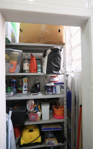 Apartamento à venda com 115m², 3 quartos e sem vaga Apartamento à venda com 115m², 3 quartos e sem vagaDespensa