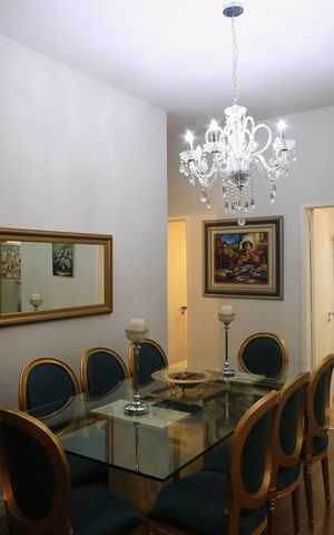 Apartamento à venda com 115m², 3 quartos e sem vaga Apartamento à venda com 115m², 3 quartos e sem vagaSala