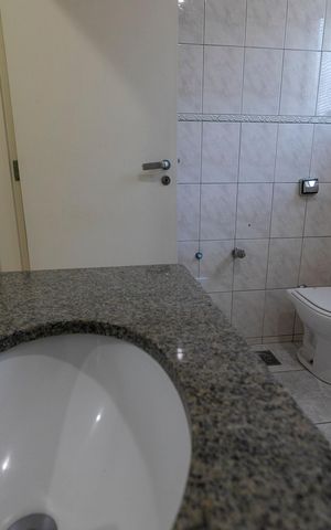 Apartamento para alugar com 100m², 3 quartos e 1 vaga Apartamento para alugar com 100m², 3 quartos e 1 vagaBANHEIRO