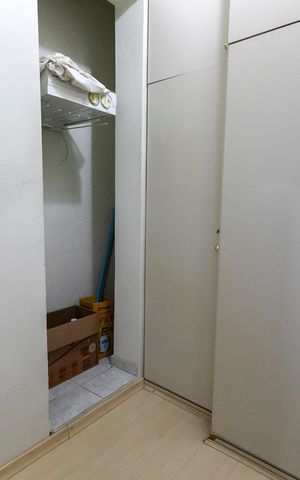 Apartamento para alugar com 100m², 3 quartos e 1 vaga Apartamento para alugar com 100m², 3 quartos e 1 vagaÁREA DE SERVIÇO
