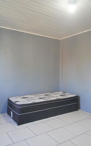 Casa à venda com 79m², 2 quartos e 4 vagasquarto 1
