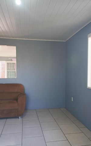 Casa à venda com 79m², 2 quartos e 4 vagasv
