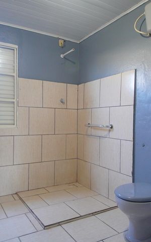 Casa à venda com 79m², 2 quartos e 4 vagasBanheiro