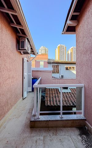 Casa à venda com 253m², 3 quartos e sem vagaVaranda do Quarto (Casa 2)