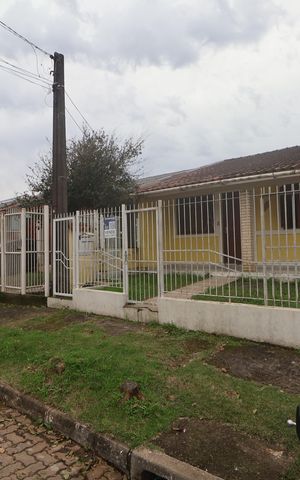Casa para alugar com 80m², 2 quartos e 1 vagaFachada
