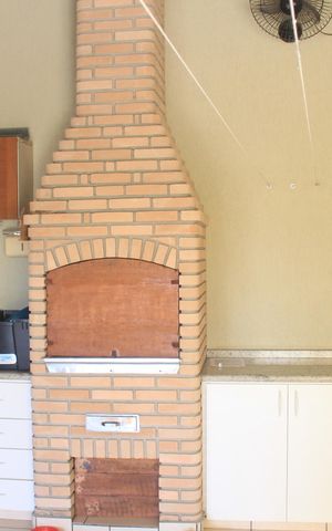 Casa à venda com 179m², 3 quartos e 3 vagasEspaço Gourmet
