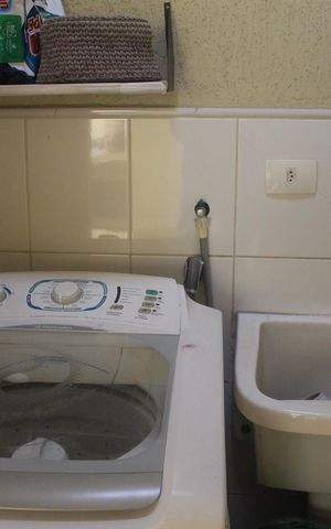 Casa à venda com 179m², 3 quartos e 3 vagasÁrea de Serviço