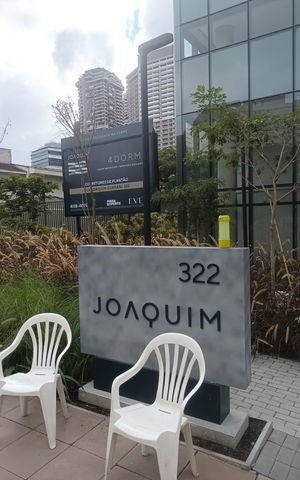 Apartamento à venda com 28m², 1 quarto e sem vaga Apartamento à venda com 28m², 1 quarto e sem vagaFachada