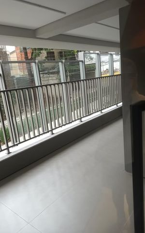Apartamento à venda com 28m², 1 quarto e sem vaga Apartamento à venda com 28m², 1 quarto e sem vagaVaranda