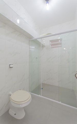 Casa para alugar com 120m², 3 quartos e 1 vaga Casa para alugar com 120m², 3 quartos e 1 vagaBanheiro 2