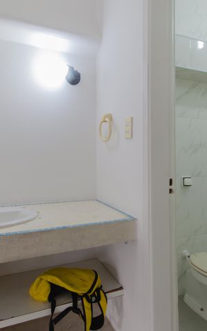 Casa para alugar com 120m², 3 quartos e 1 vaga Casa para alugar com 120m², 3 quartos e 1 vagaBanheiro 2