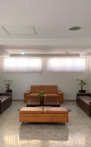 Apartamento à venda com 101m², 3 quartos e 2 vagas Apartamento à venda com 101m², 3 quartos e 2 vagasHall de entrada