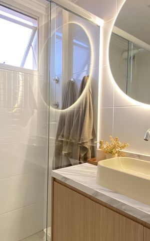 Apartamento à venda com 101m², 3 quartos e 2 vagas Apartamento à venda com 101m², 3 quartos e 2 vagasBanheiro 1