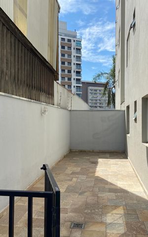 Apartamento à venda com 101m², 3 quartos e 2 vagas Apartamento à venda com 101m², 3 quartos e 2 vagasÁrea externa