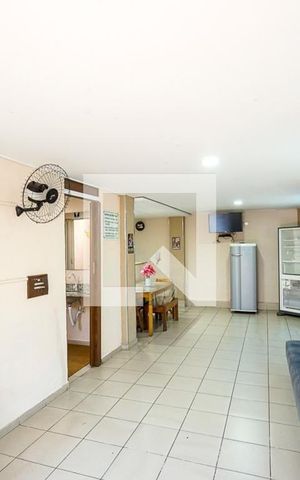 Apartamento para alugar com 75m², 2 quartos e 1 vaga Apartamento para alugar com 75m², 2 quartos e 1 vagaÁrea Comum