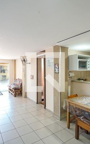 Apartamento para alugar com 75m², 2 quartos e 1 vaga Apartamento para alugar com 75m², 2 quartos e 1 vagaÁrea Comum
