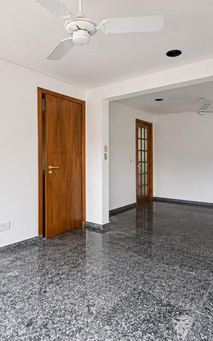 Casa para alugar com 486m², 4 quartos e 5 vagas Casa para alugar com 486m², 4 quartos e 5 vagasSala