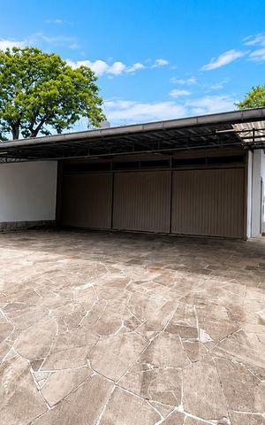 Casa para alugar com 486m², 4 quartos e 5 vagas Casa para alugar com 486m², 4 quartos e 5 vagasÁrea comum