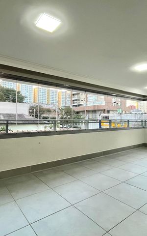 Apartamento à venda com 123m², 3 quartos e 2 vagasVaranda da Sala