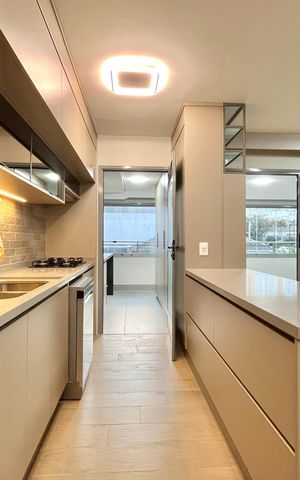Apartamento à venda com 123m², 3 quartos e 2 vagasCozinha